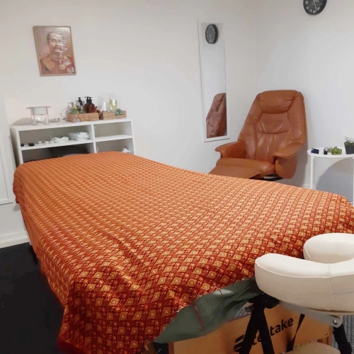 Massage briks på klinik i Odense